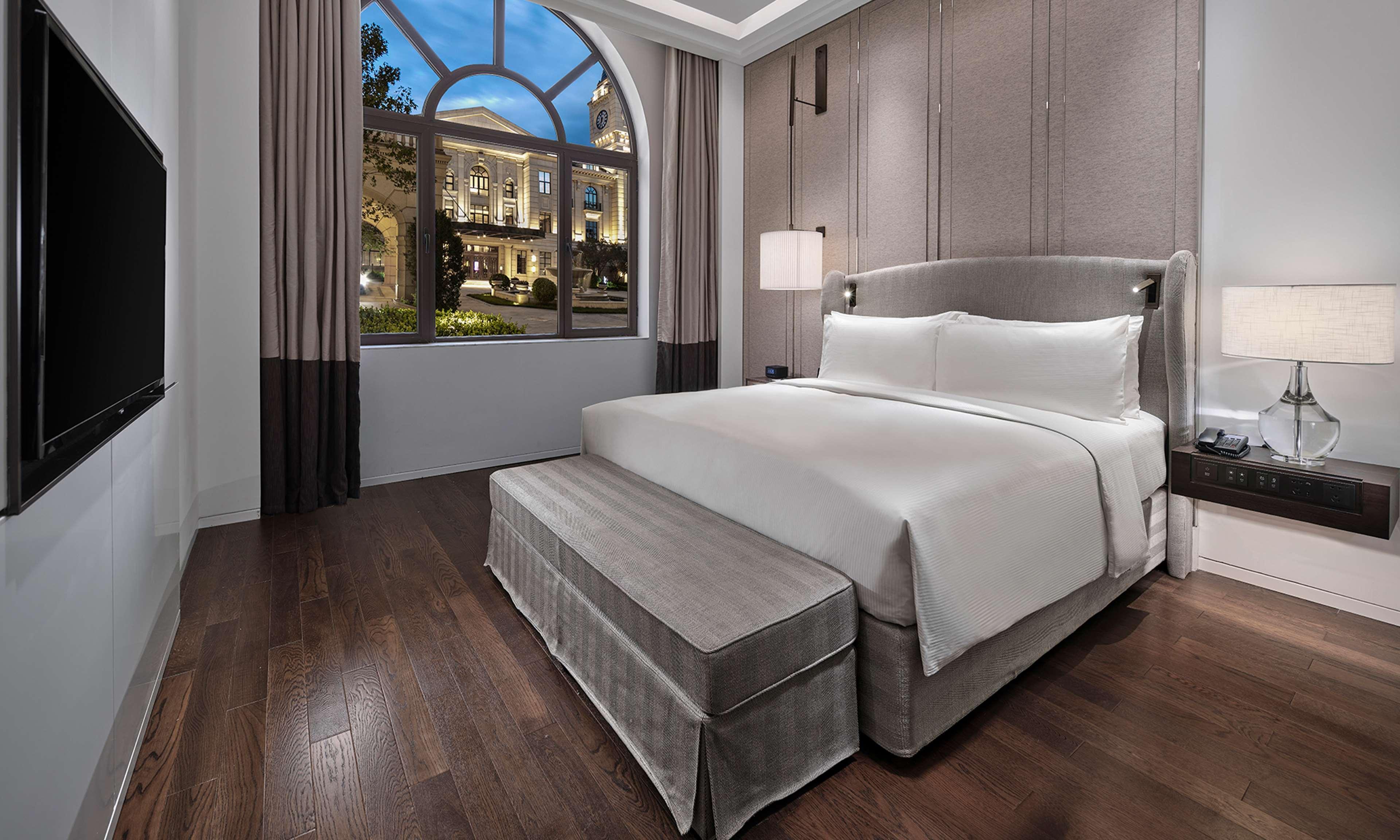Hilton Beijing Daxing Hotel Exterior photo