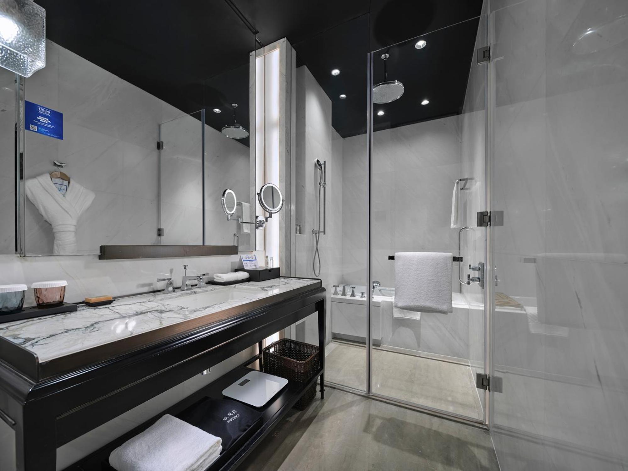 Hilton Beijing Daxing Hotel Exterior photo